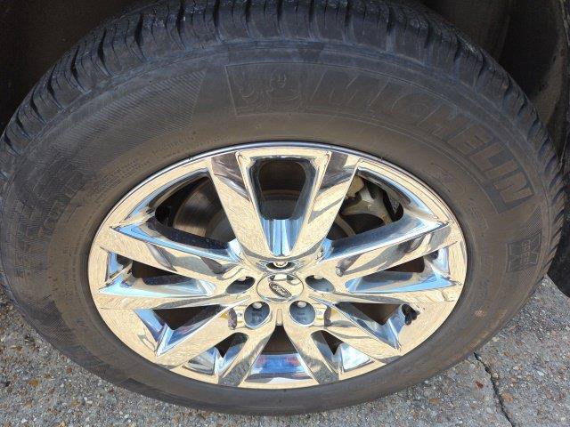 Used 2014 Ford Edge SEL w/ Equipment Group 205A FWD image 16
