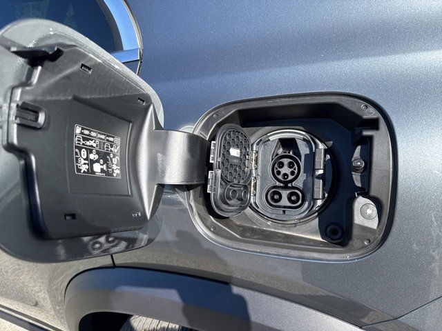 New 2026 Mercedes-Benz GLE 450e 4MATIC image 9