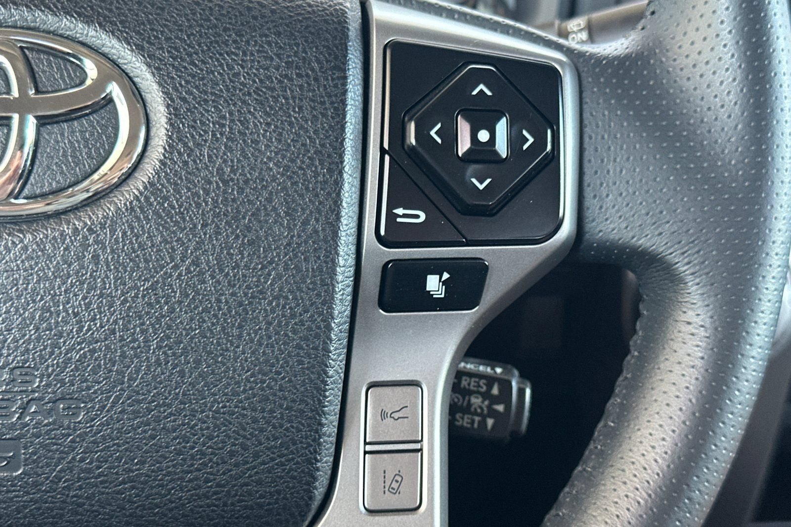 Certified 2023 Toyota 4Runner SR5 RWD image 29