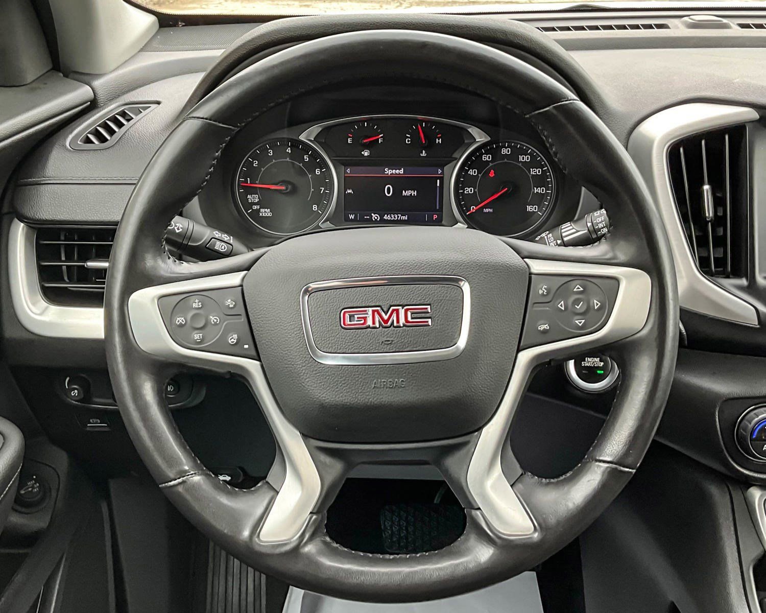 Certified 2022 GMC Terrain SLT image 11