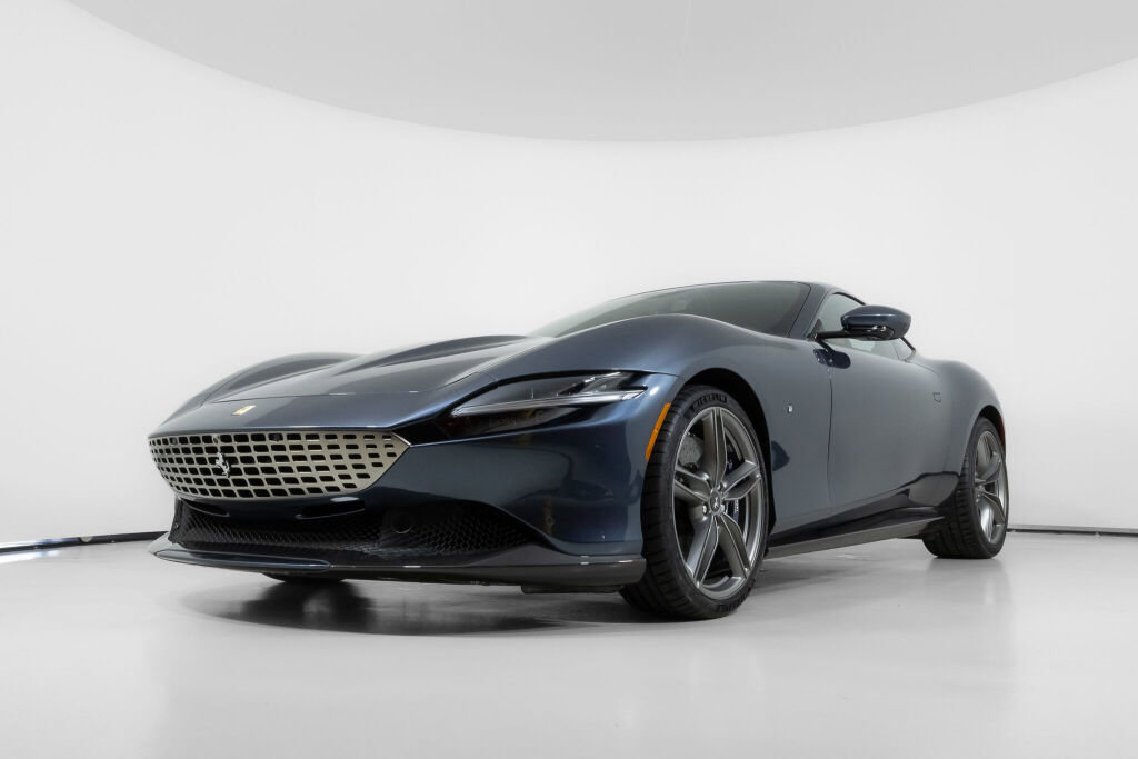 Used 2021 Ferrari Roma image 14