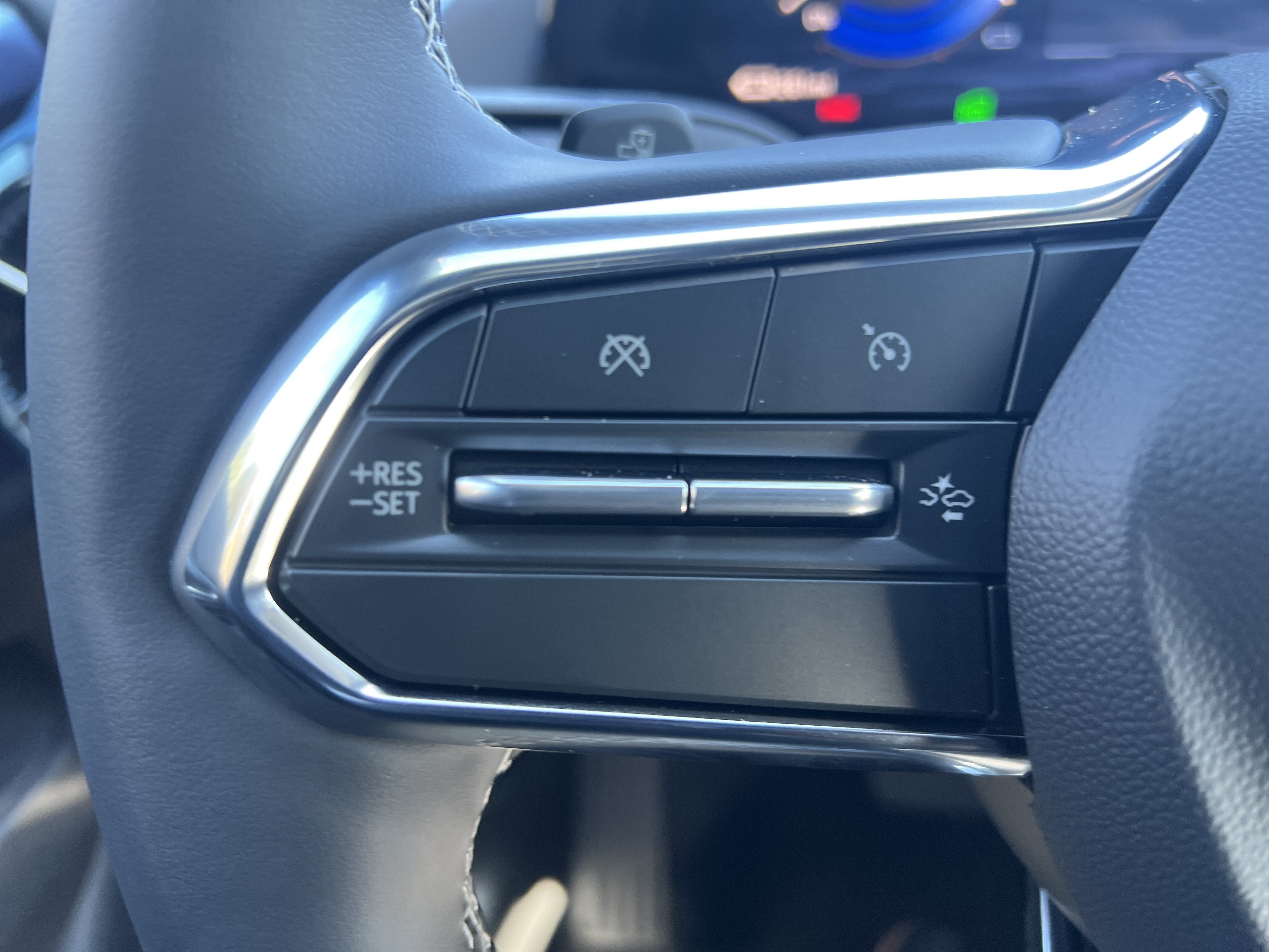 New 2026 Chevrolet Equinox EV LT AWD/4WD image 21