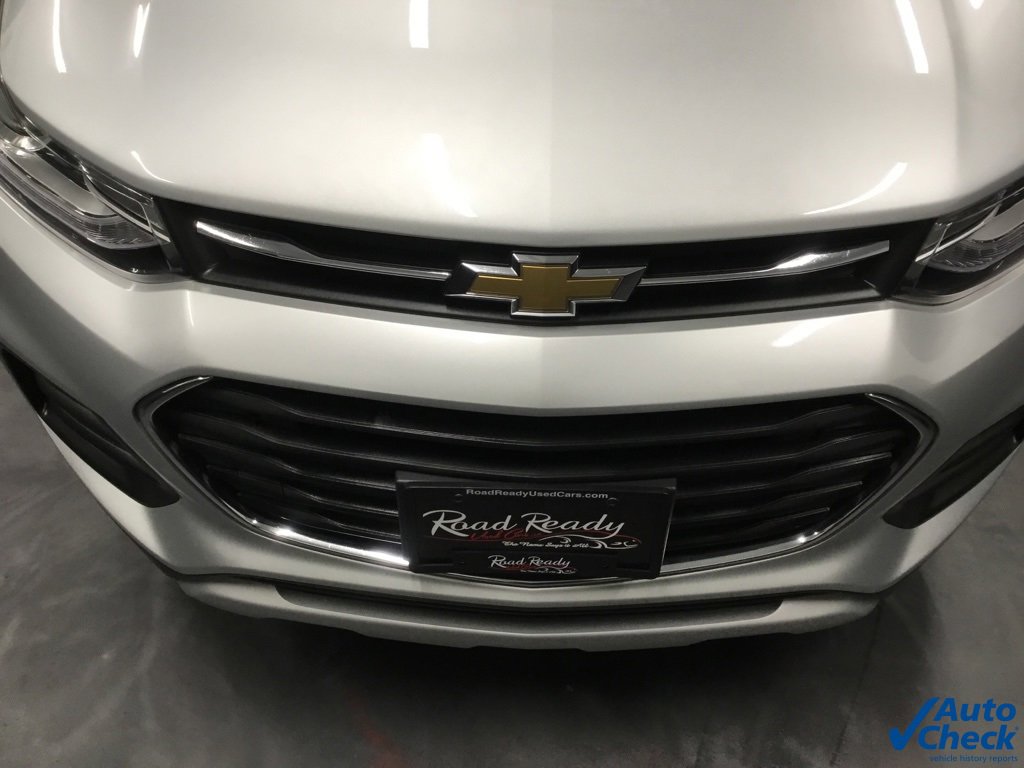 Used 2017 Chevrolet Trax LT w/ Driver Confidence Package image 18