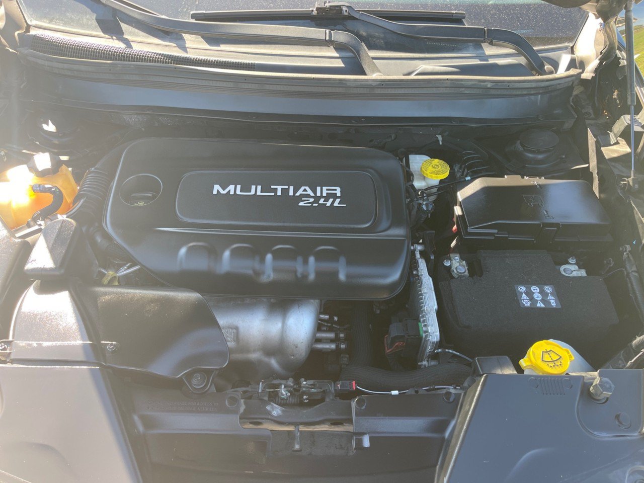 Used 2017 Jeep Cherokee Latitude FWD image 9
