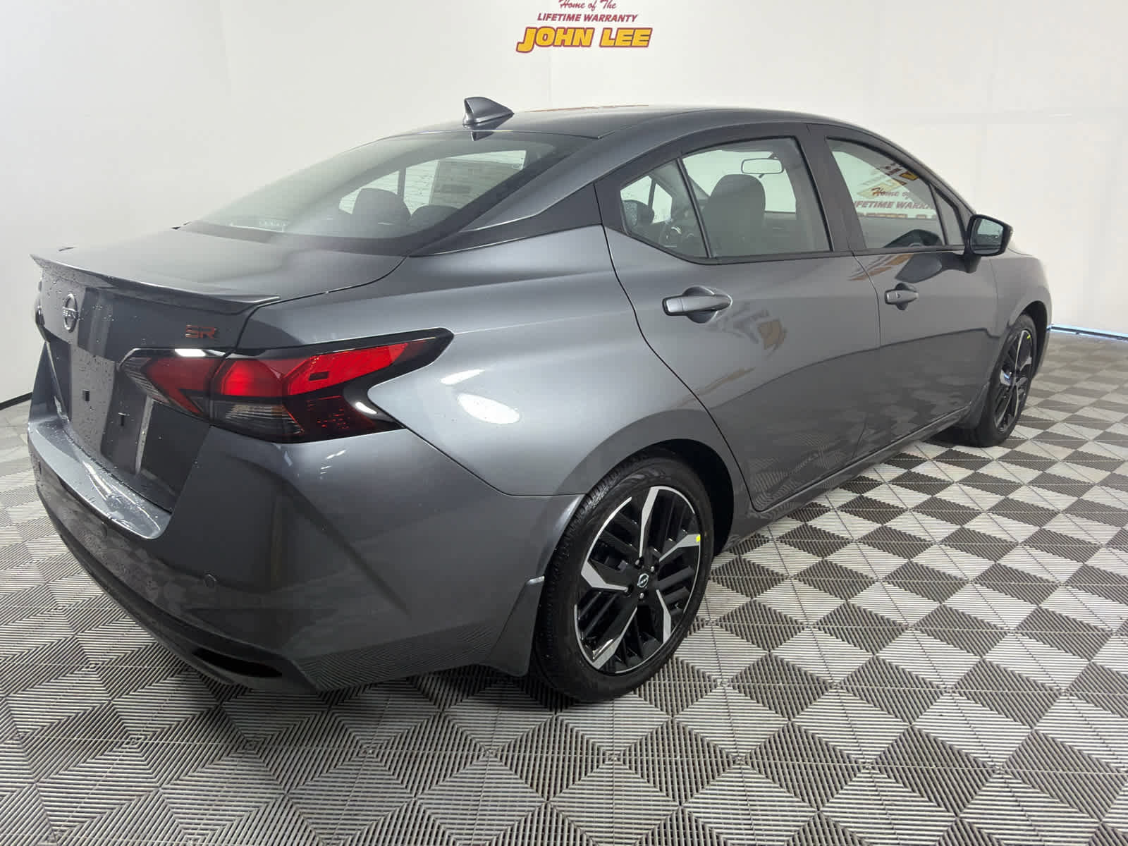 New 2025 Nissan Versa SR w/ Trunk Package image 7