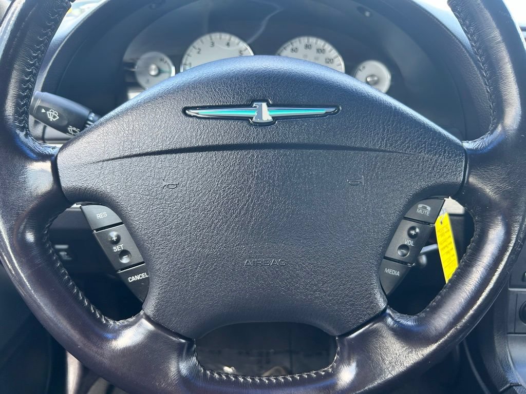 Used 2004 Ford Thunderbird RWD image 18