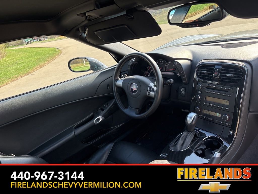 Used 2010 Chevrolet Corvette Coupe w/ 1LT image 32