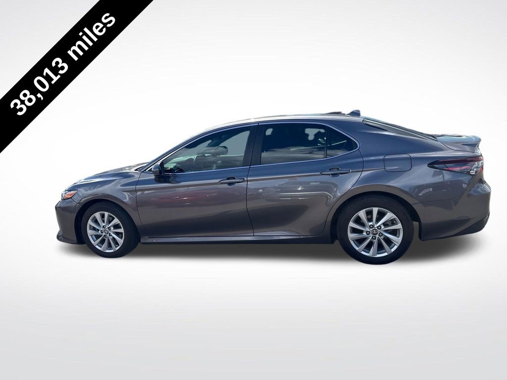 Used 2023 Toyota Camry LE FWD image 2