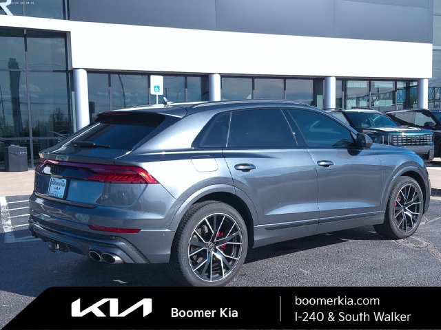 Used 2023 Audi SQ8 Prestige AWD/4WD image 2