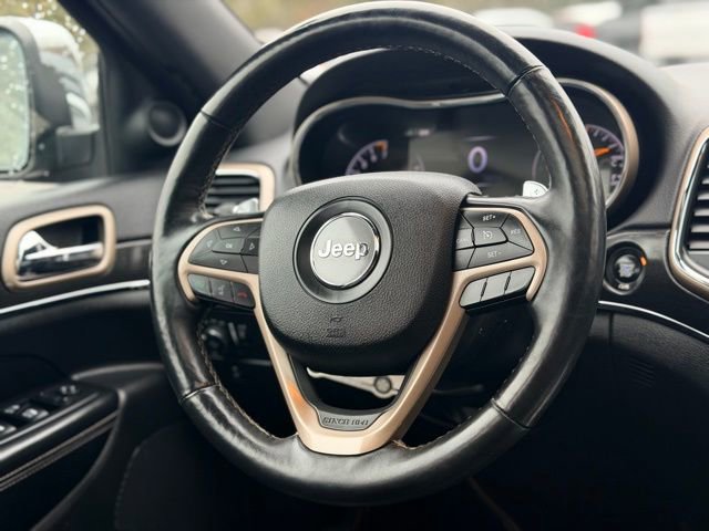 Used 2017 Jeep Grand Cherokee Limited image 23