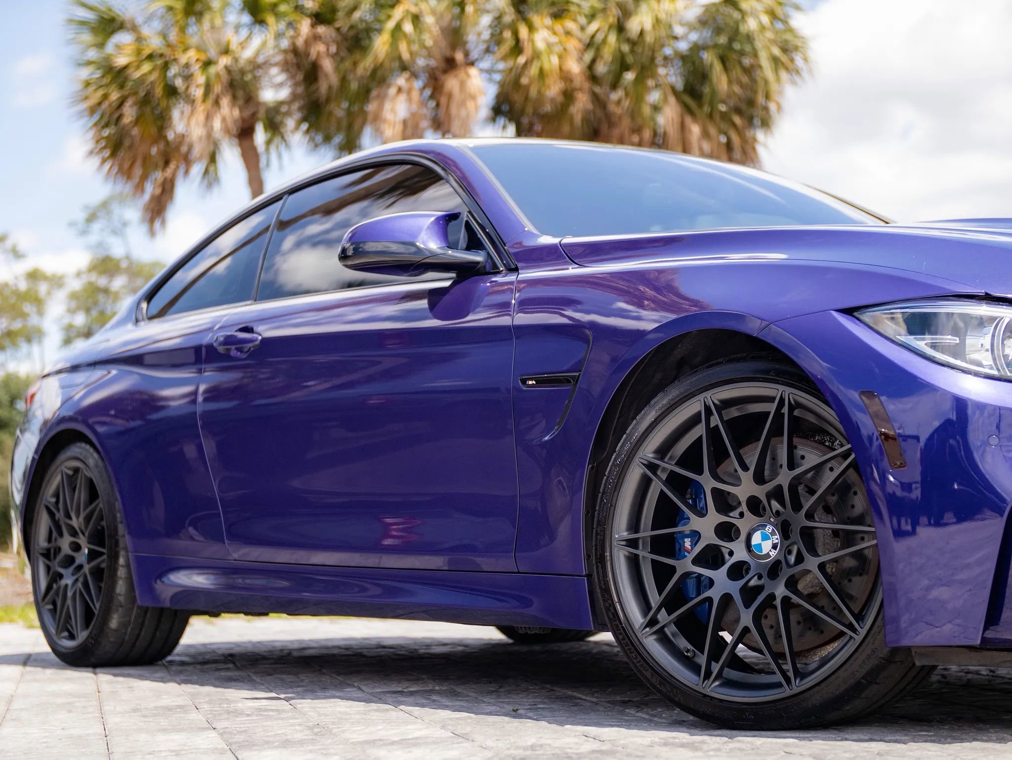Used 2020 BMW M4 Coupe RWD image 3