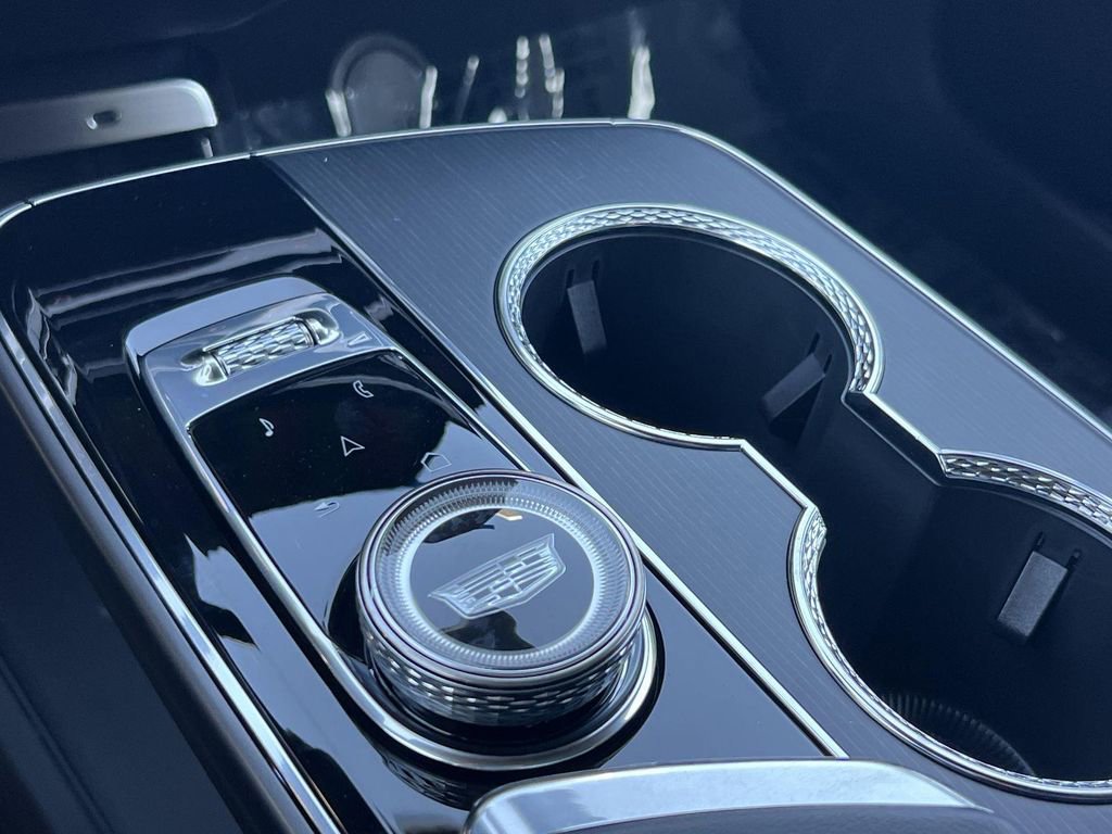 New 2026 Cadillac Lyriq V image 21