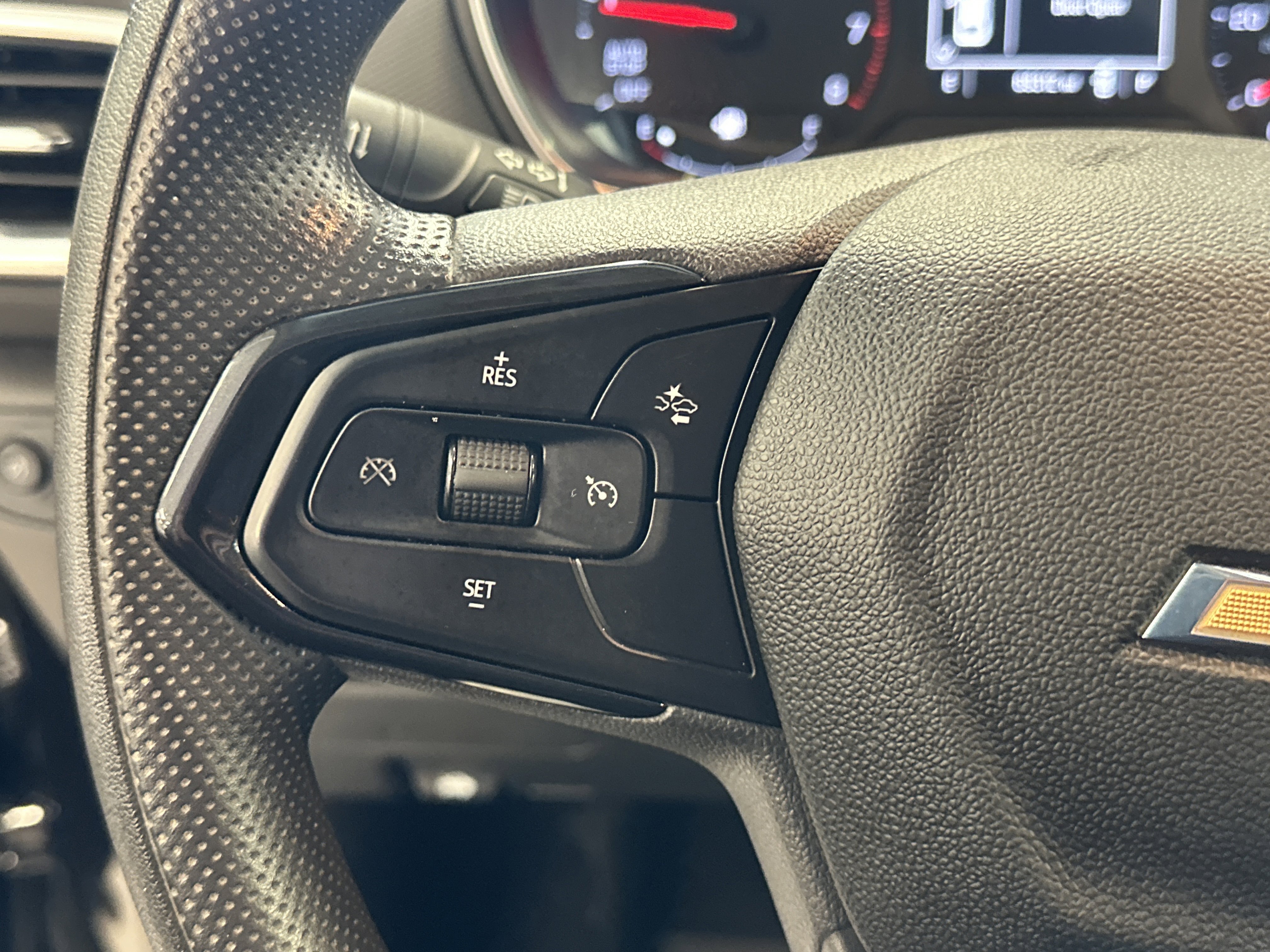 Used 2022 Chevrolet TrailBlazer LT image 31