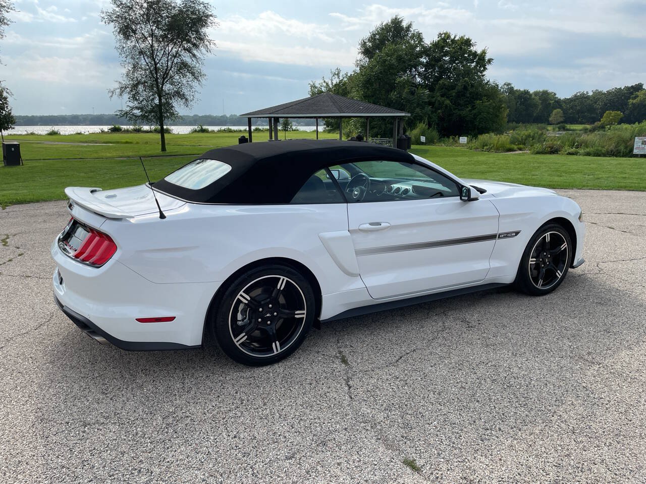 Used 2021 Ford Mustang GT Premium w/ California Special Package RWD image 32