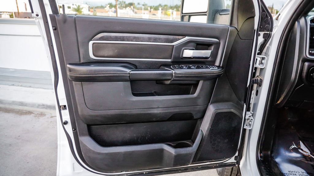 Used 2024 RAM 2500 Big Horn w/ Off Road Package image 24