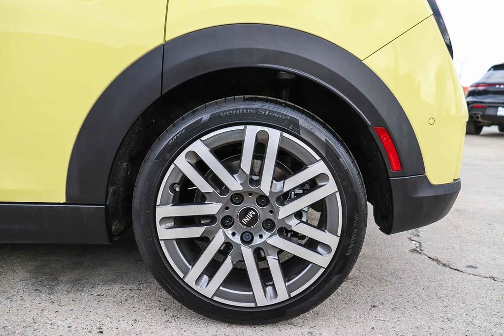 Used 2025 MINI Cooper S image 11