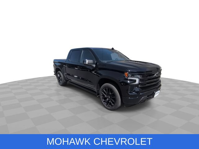 Used 2025 Chevrolet Silverado 1500 High Country w/ High Country Premium Package AWD/4WD image 2