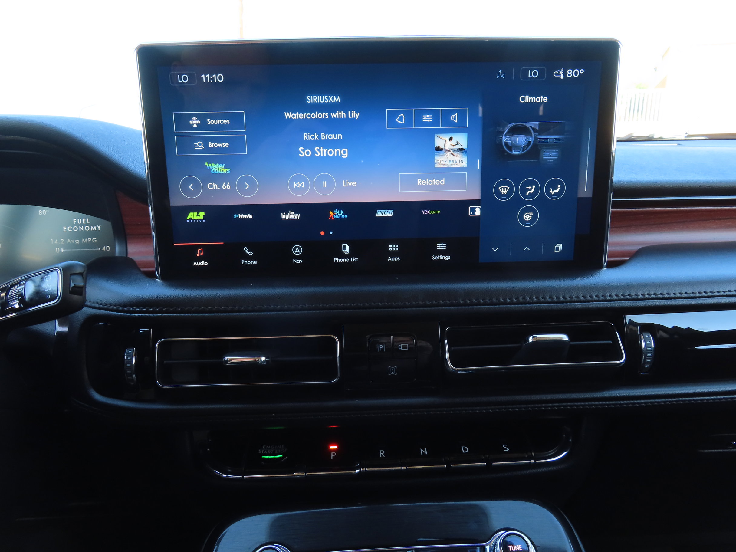 Used 2022 Lincoln Nautilus Reserve w/ Equipment Group 202A image 26