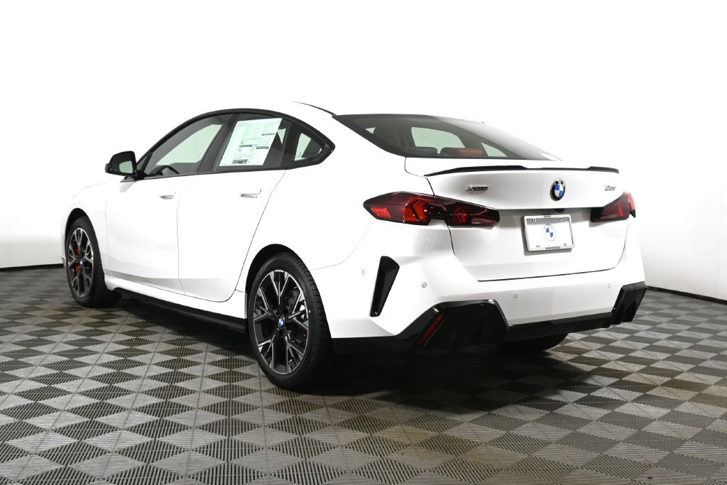 Used 2026 BMW 228i xDrive w/ Technology Package AWD/4WD image 5