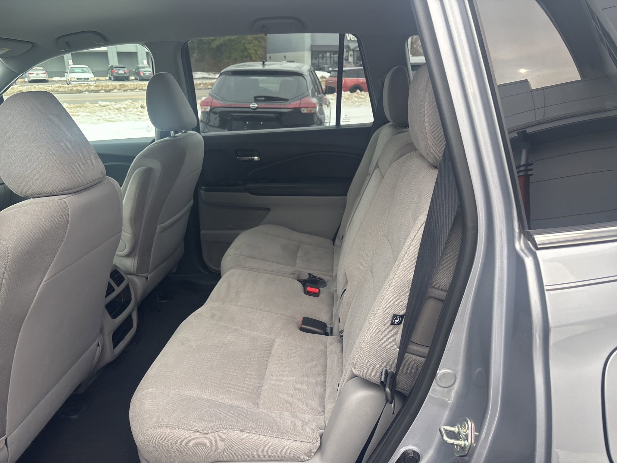 Used 2019 Honda Pilot LX image 22