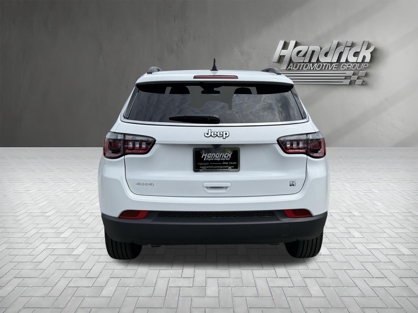 New 2026 Jeep Compass Latitude AWD/4WD image 9