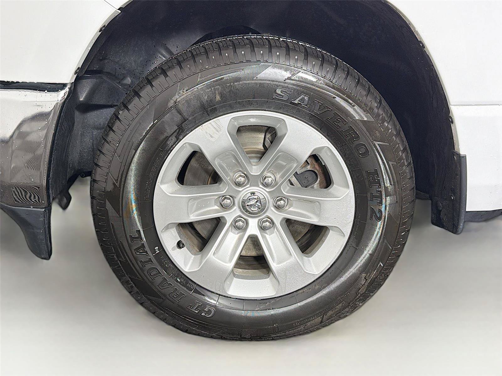 Used 2023 RAM 1500 Laramie AWD/4WD image 33