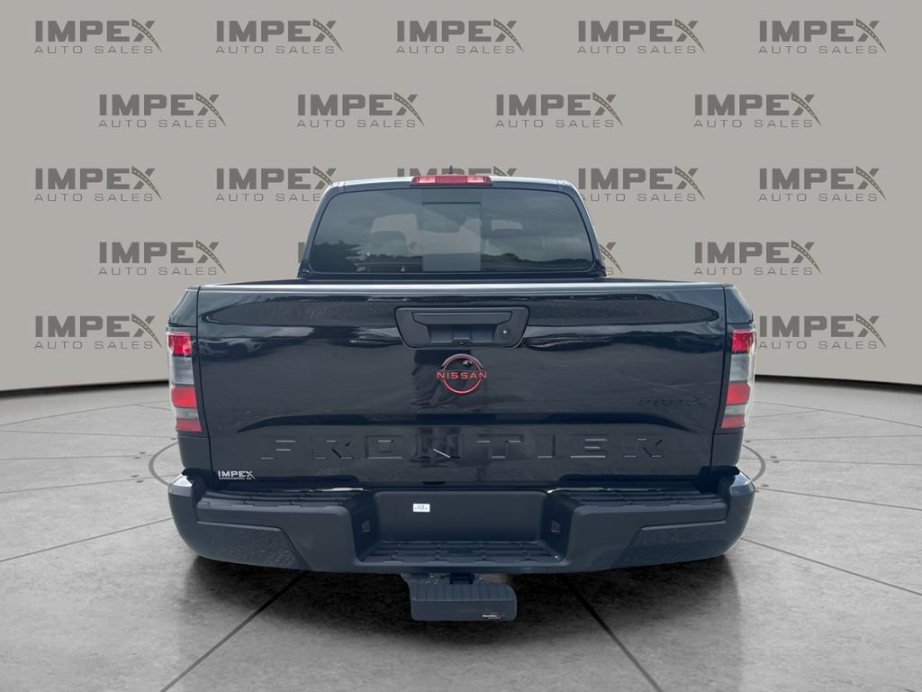 Used 2024 Nissan Frontier Pro-X RWD image 4