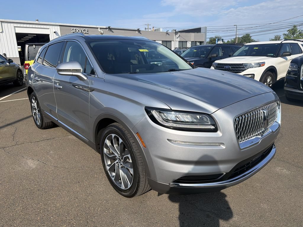 Certified 2022 Lincoln Nautilus Reserve AWD/4WD image 9
