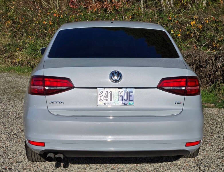 Used 2017 Volkswagen Jetta S image 12