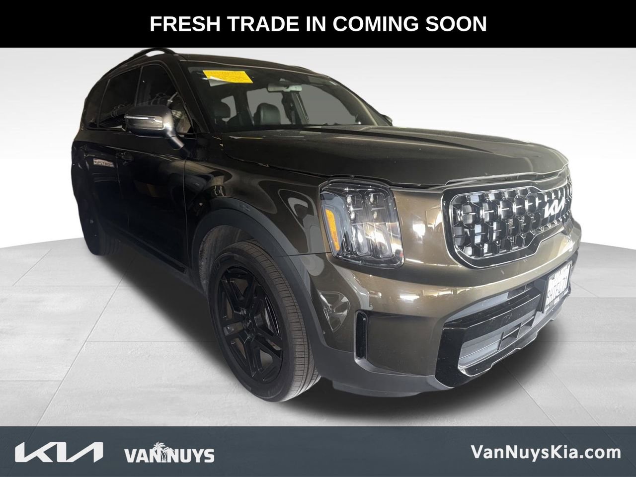 Used 2024 Kia Telluride EX X-Line image 3