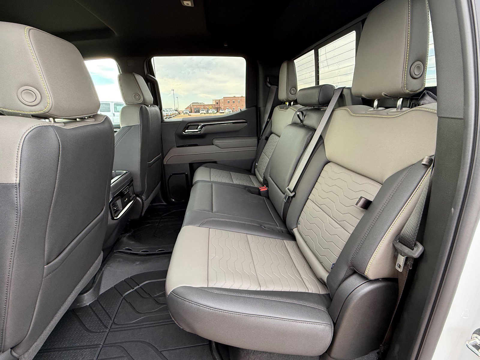 New 2026 Chevrolet Silverado 1500 ZR2 w/ Dark Appearance Package image 13