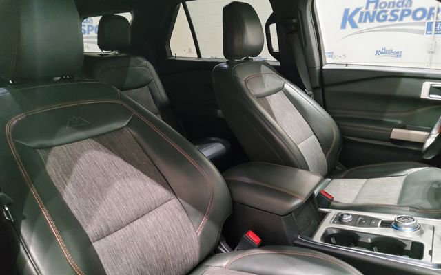 Used 2022 Ford Explorer Timberline w/ Timberline Technology Package AWD/4WD image 21