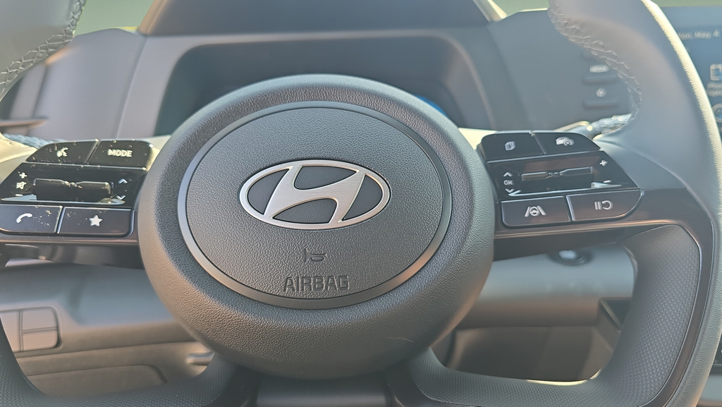 New 2026 Hyundai Elantra Sport FWD image 13