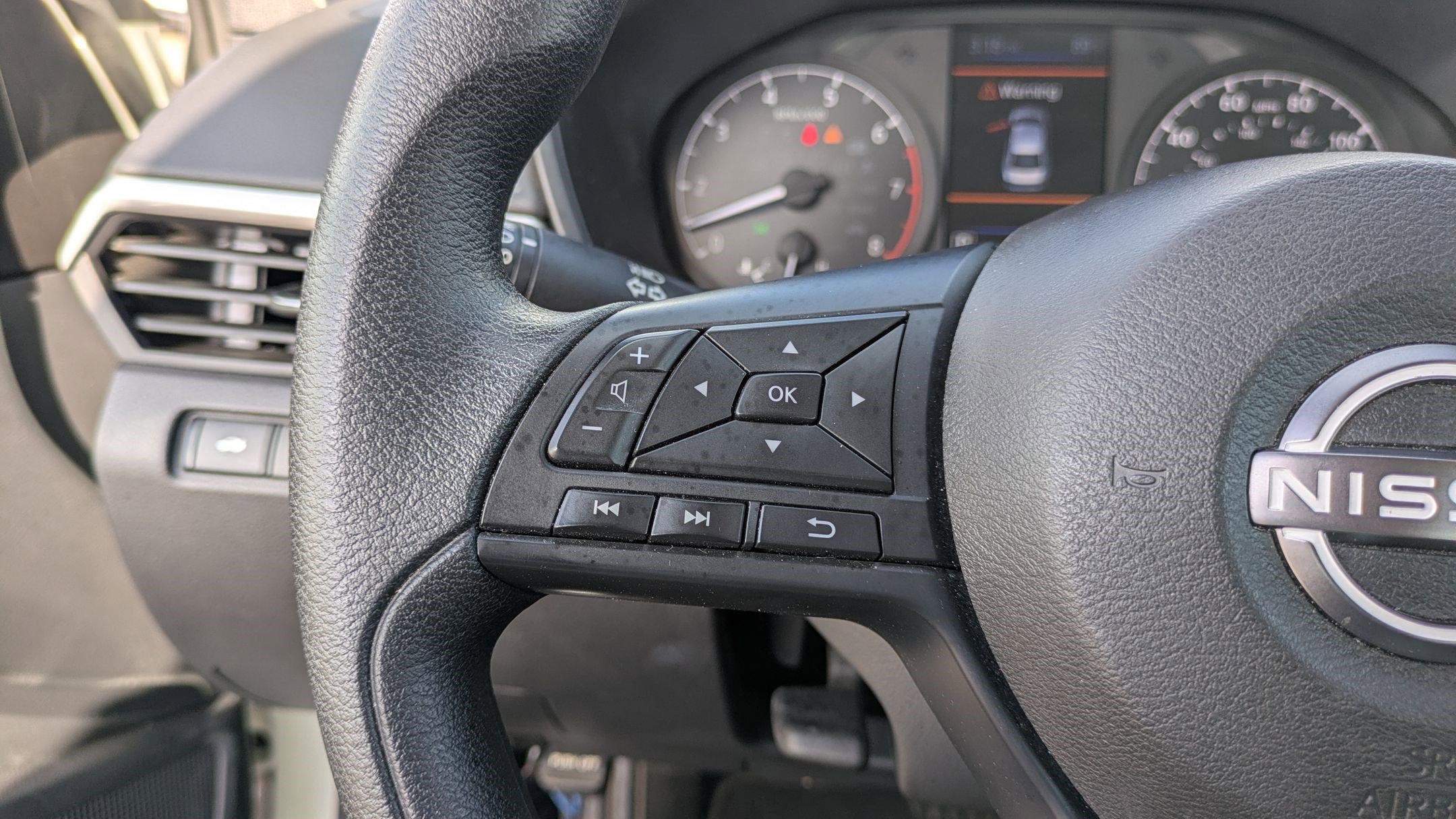 Used 2024 Nissan Altima 2.5 S image 18