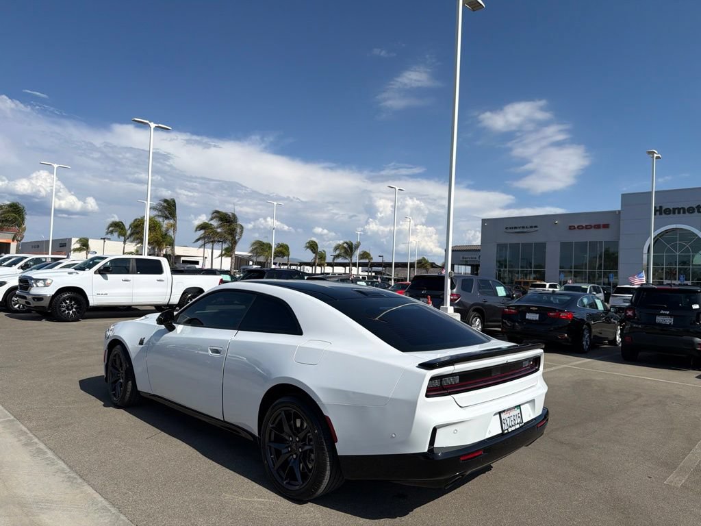 Used 2026 Dodge Charger Scat Pack w/ Blacktop Package AWD/4WD image 6