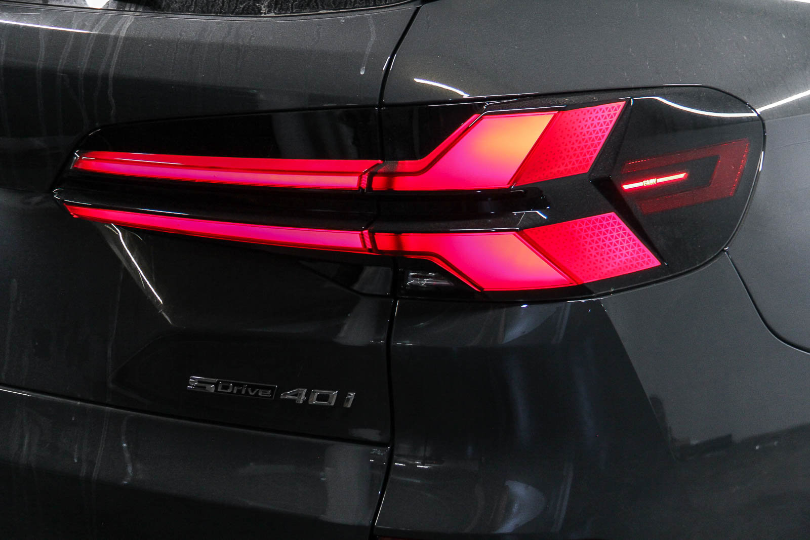 New 2026 BMW X5 sDrive40i w/ Executive Package RWD image 7