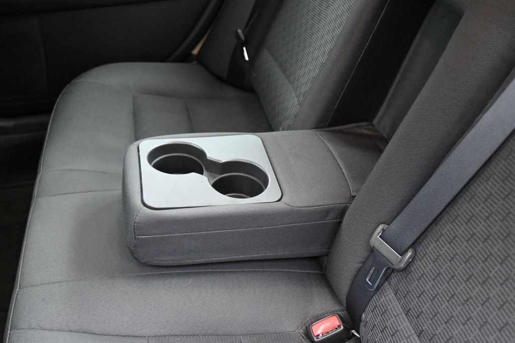 Used 2010 Ford Fusion SE FWD image 25