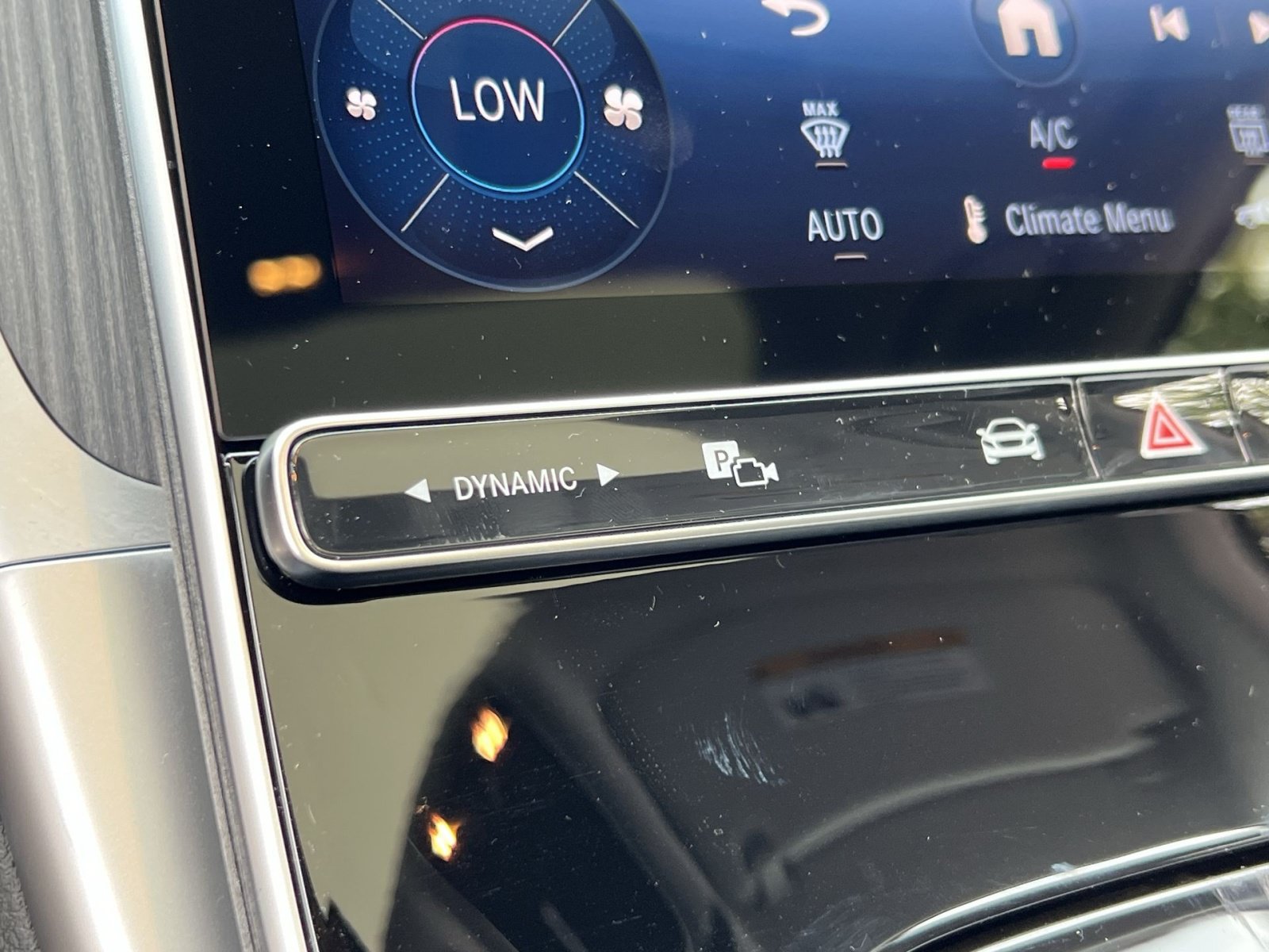 New 2026 Mercedes-Benz C 300 4MATIC Sedan image 39