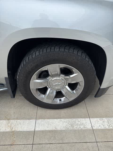 Used 2016 Chevrolet Tahoe LTZ AWD/4WD image 4