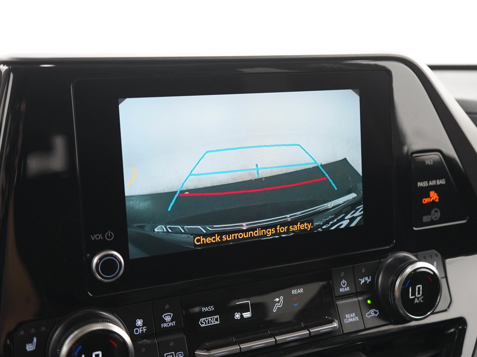 Used 2025 Toyota Highlander XLE AWD/4WD image 27