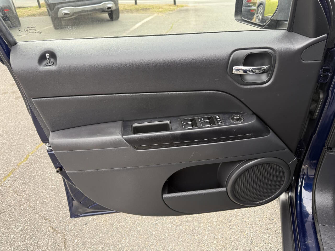 Used 2015 Jeep Patriot Sport w/ Power Value Group image 21