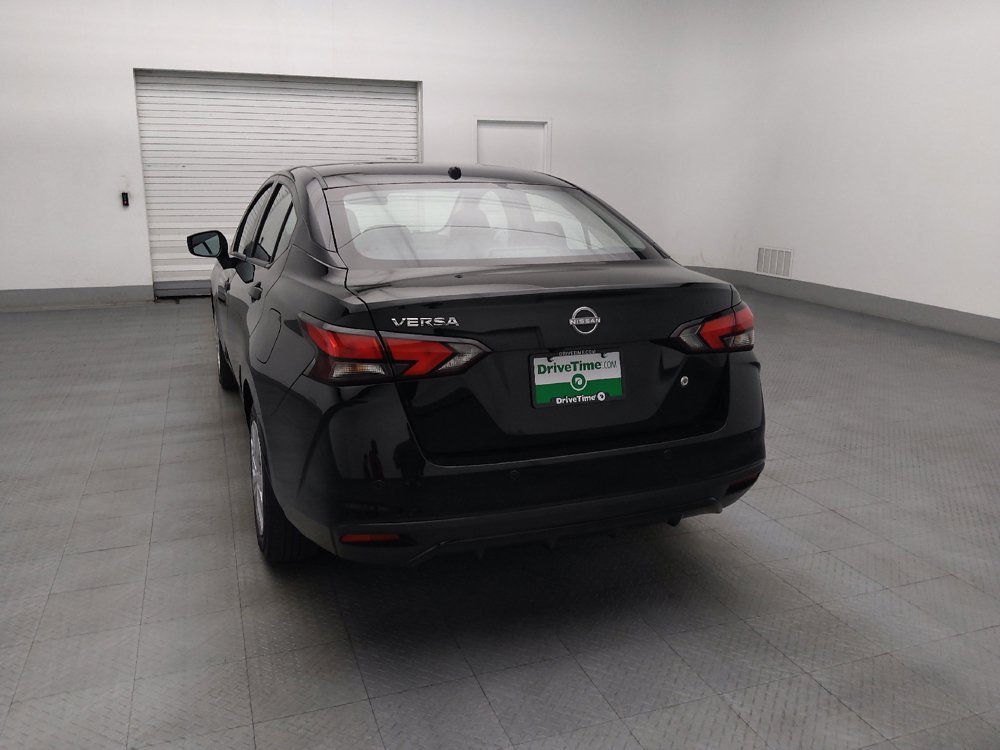 Used 2025 Nissan Versa S FWD image 6