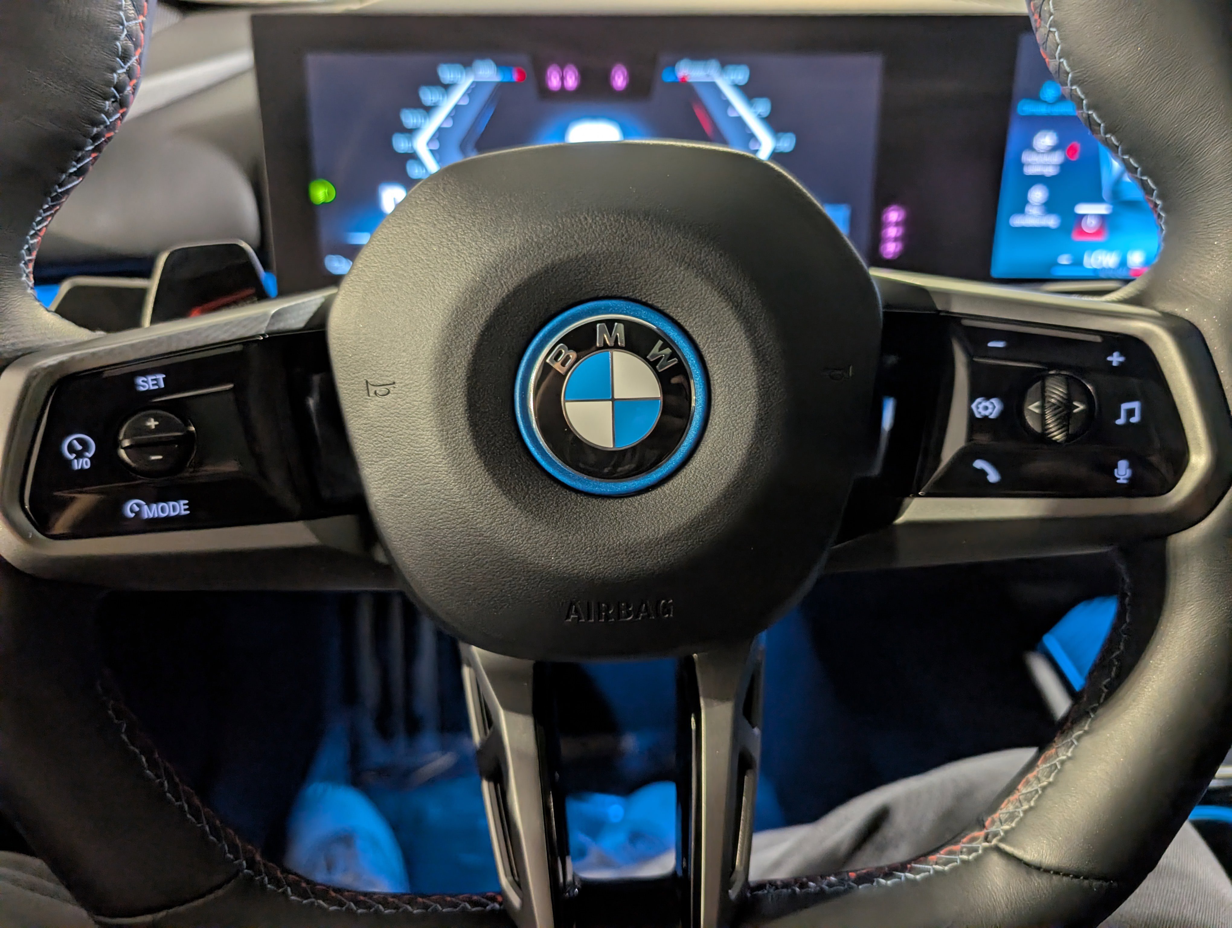 Used 2024 BMW i5 M60 w/ Premium Package image 28