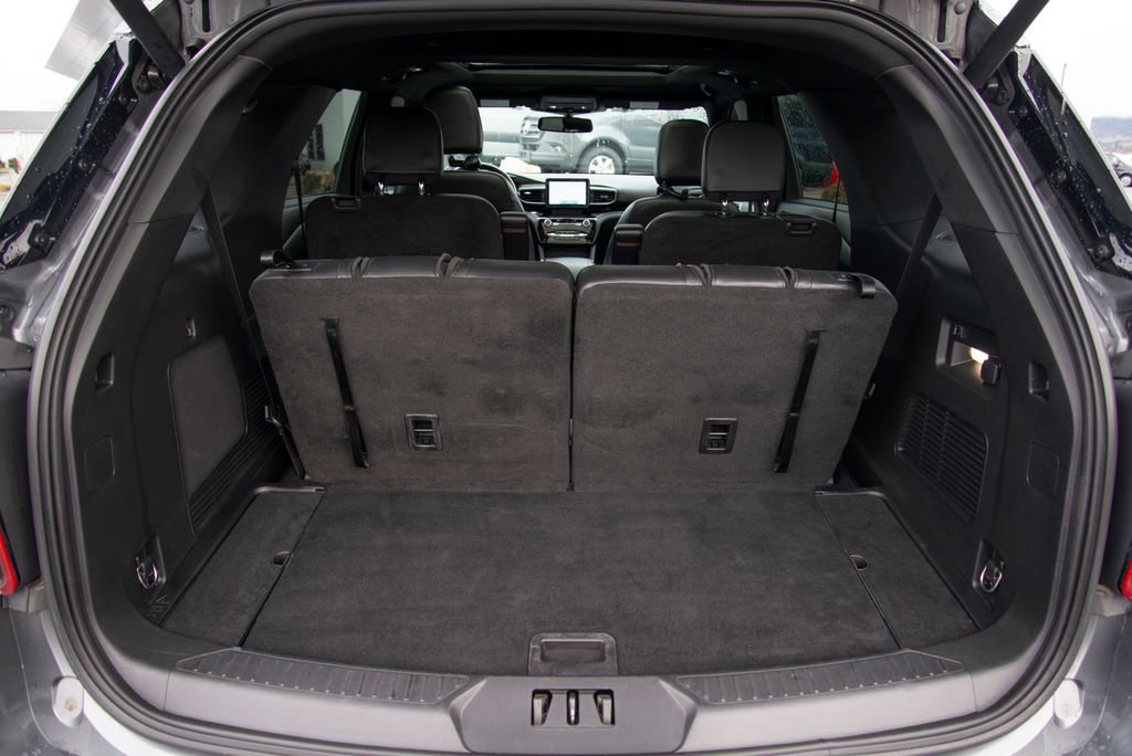 Used 2022 Ford Explorer ST-Line w/ Class IV Trailer Tow Package image 24