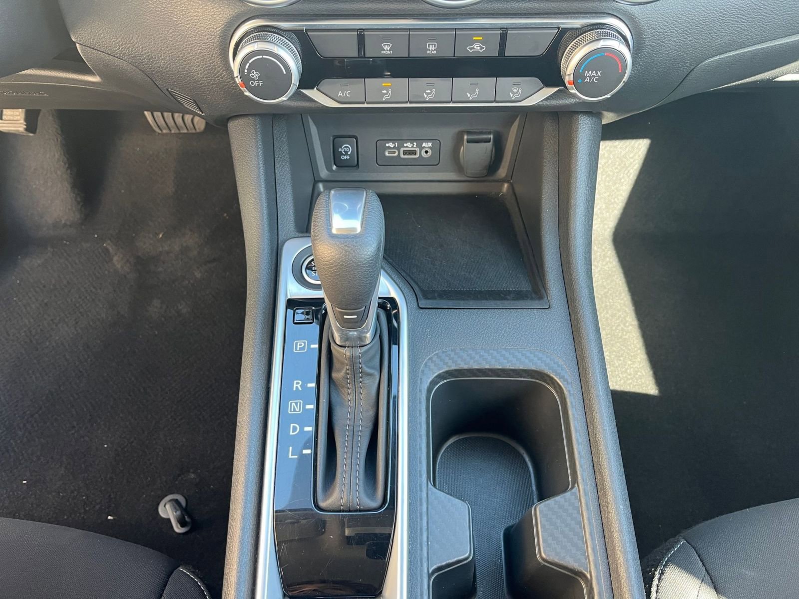 Used 2025 Nissan Sentra SV FWD image 39