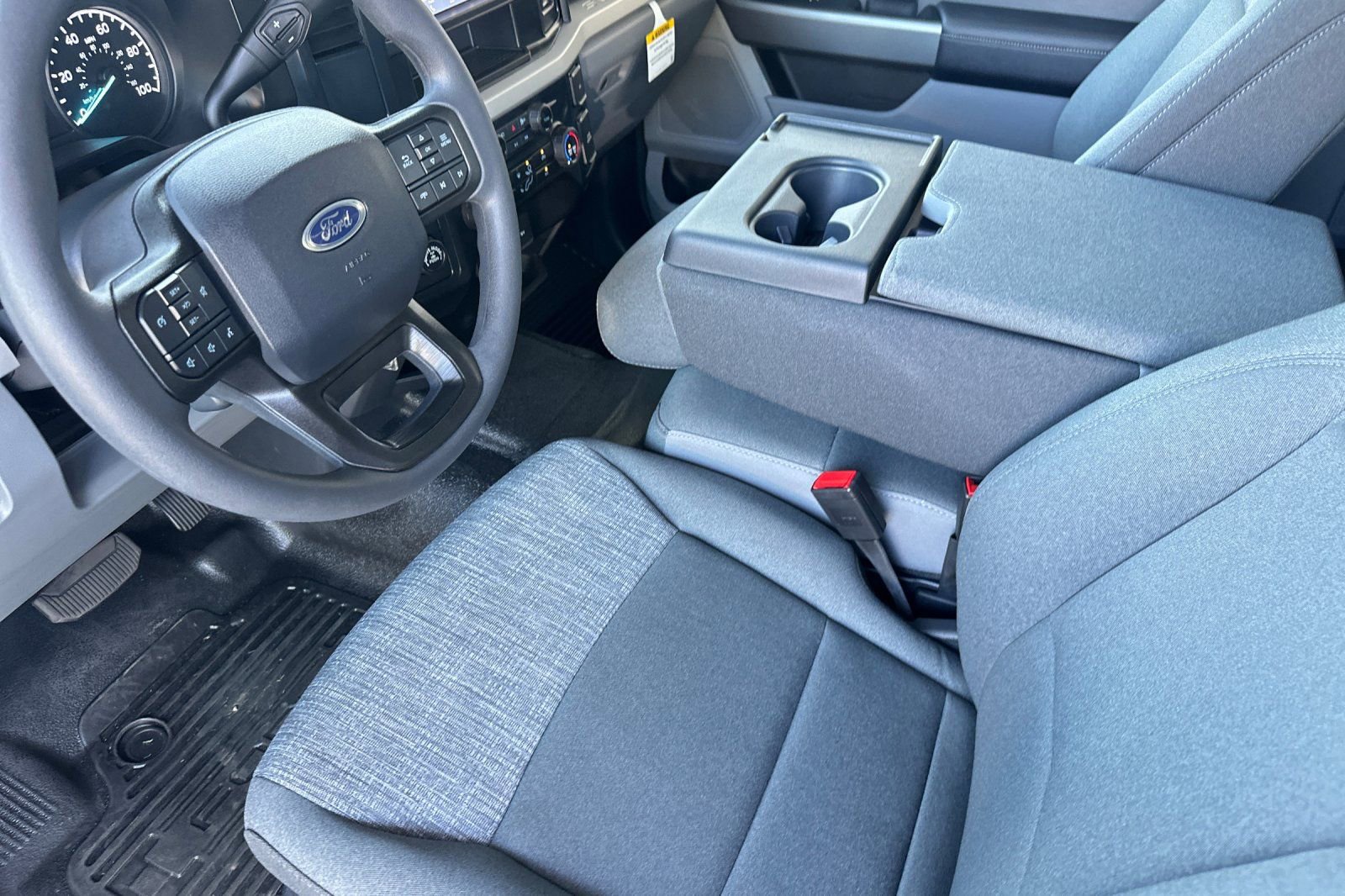 New 2026 Ford F350 XLT w/ 360-Degree Camera Package image 10