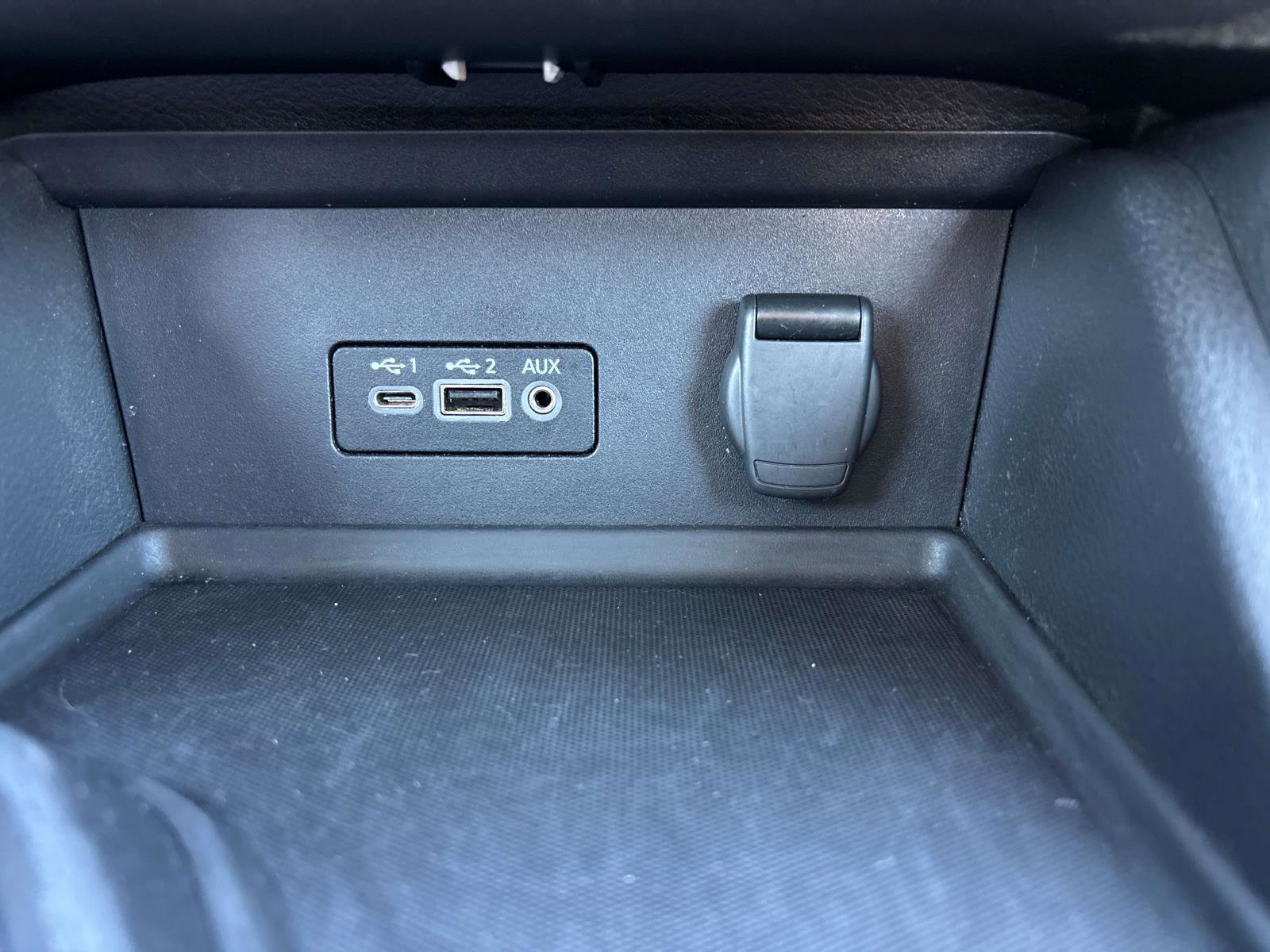 Used 2023 Nissan Sentra SV FWD image 26