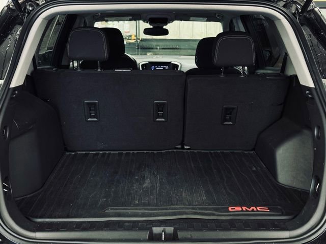 Used 2022 GMC Terrain SLE w/ Driver Convenience Package image 10