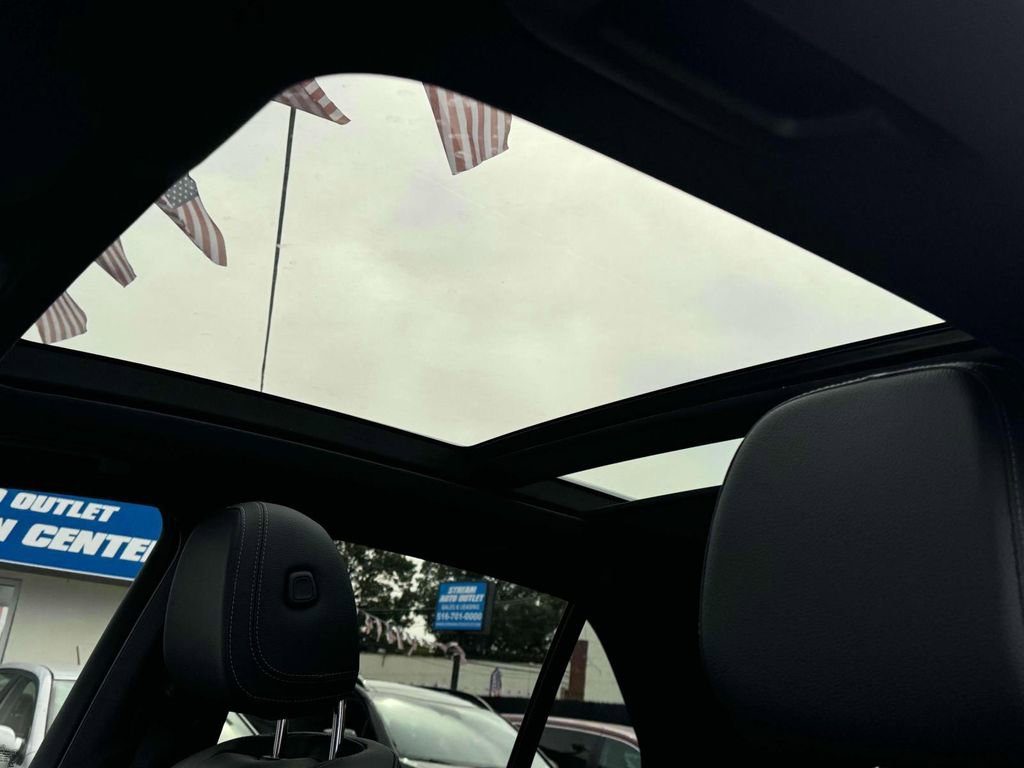 Used 2024 Mercedes-Benz GLE 350 4MATIC image 19