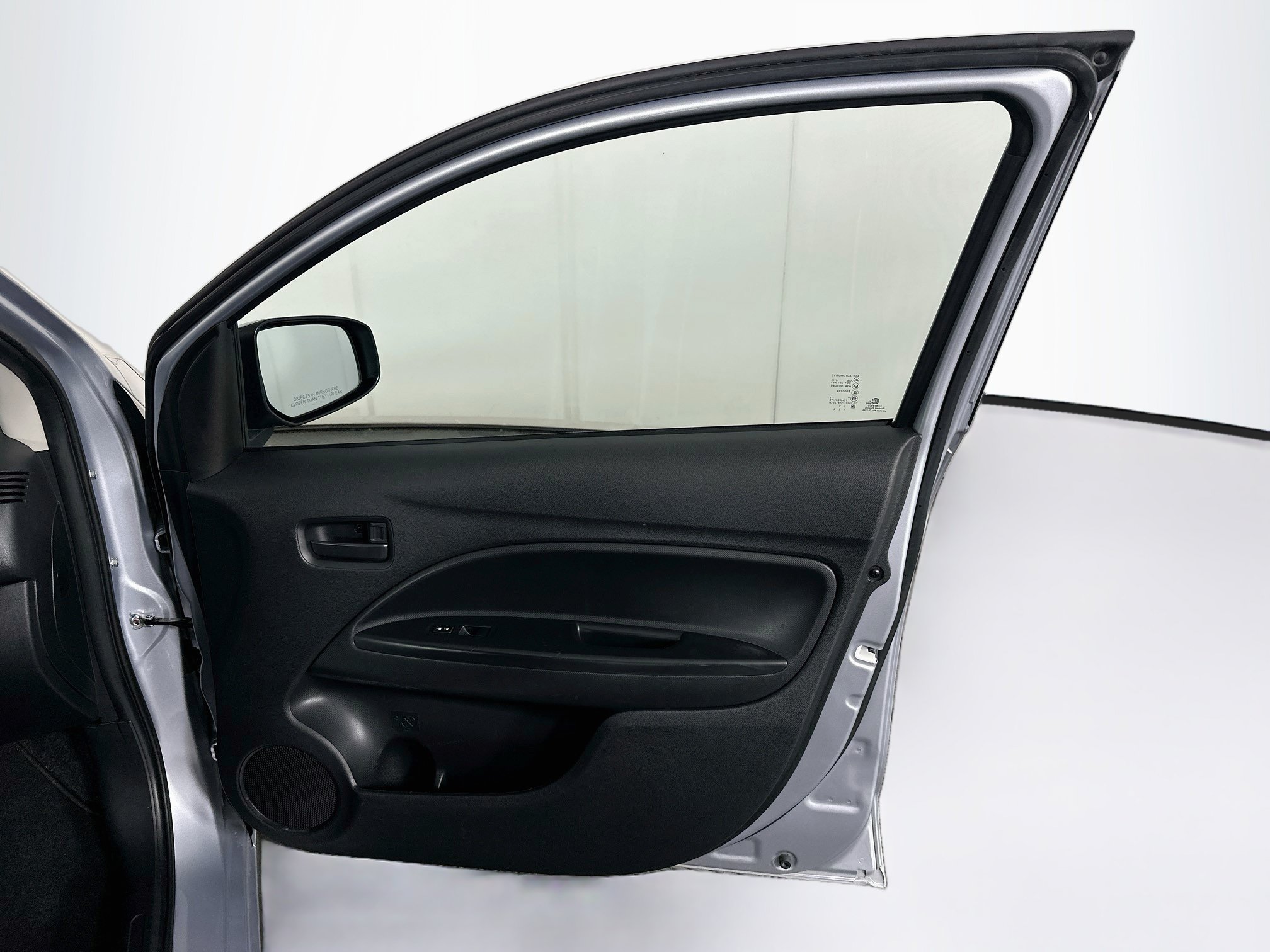 Used 2024 Mitsubishi Mirage G4 LE FWD image 29